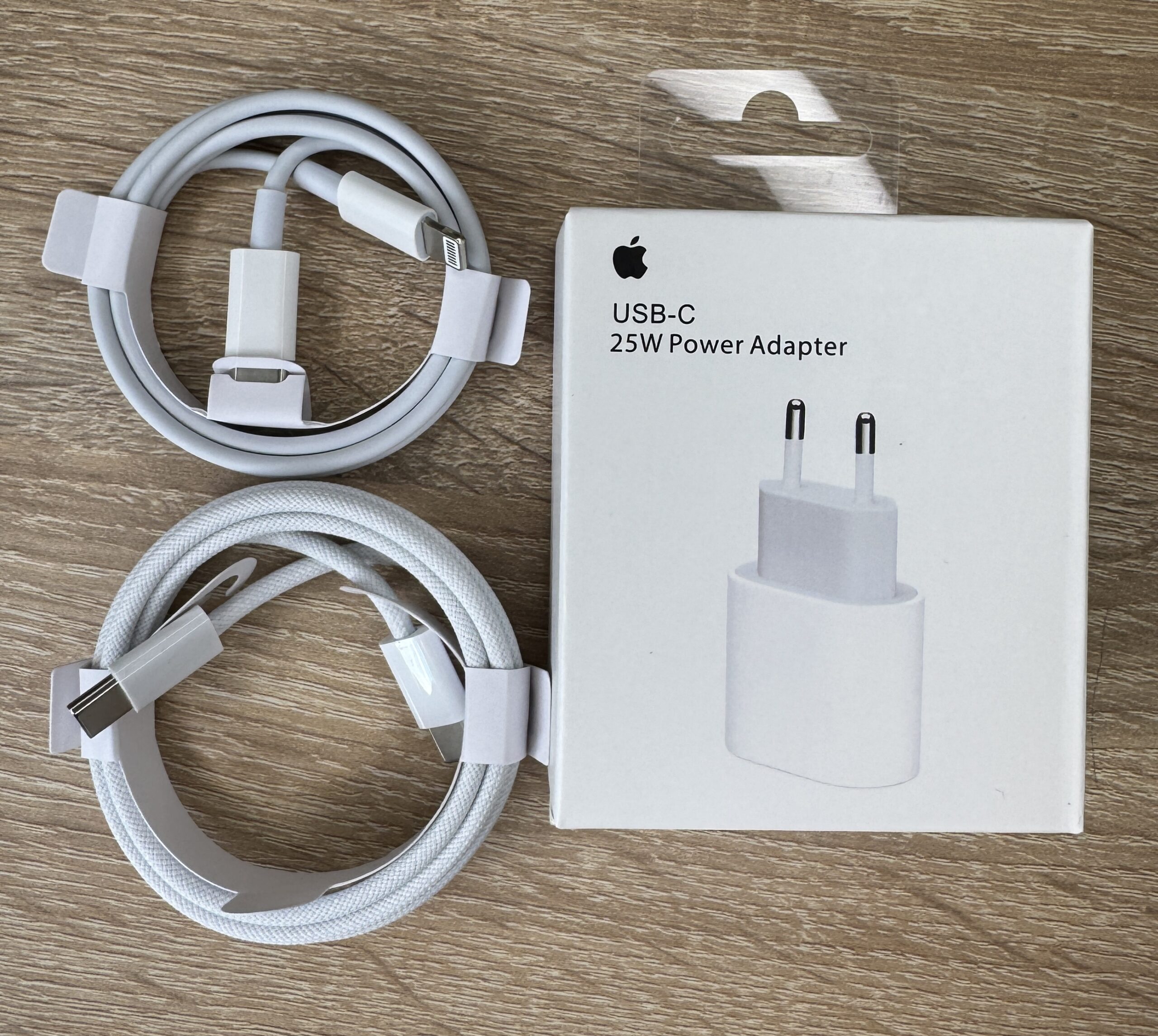 apple 25w